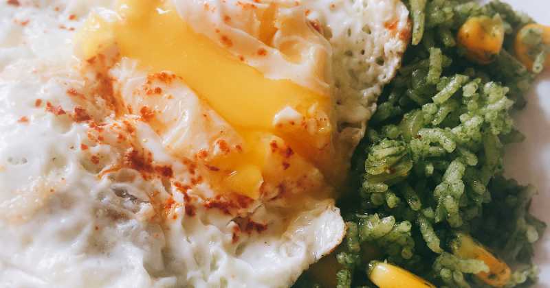 SPINACH CORN RICE WITH SUNNY SIDE UP