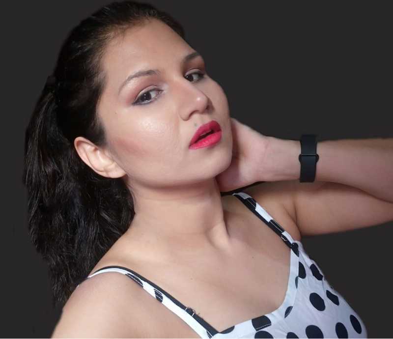 SUGAR Suede Secret Matte Lipcolor- 15 Fleece Fuchsia | Review | Swatches - High On Gloss