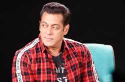 Salman Khan slaps security man for being rough with fan kid at Bharat Screening.