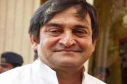 Salman forces Mahesh Manjrekar to break his promise