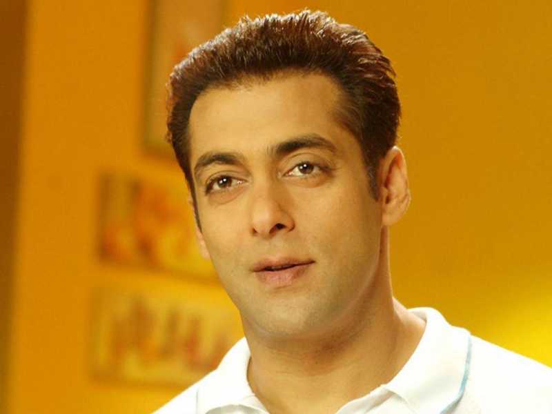 Salman Praises His Juniors