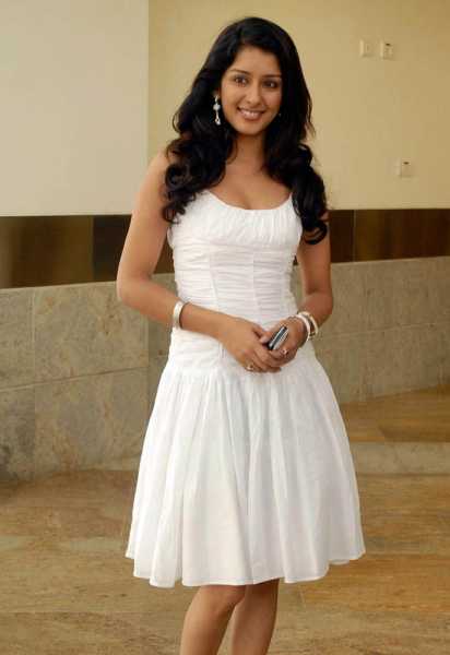 Sameeksha HOT,SPICY,SEXY Wallpapers