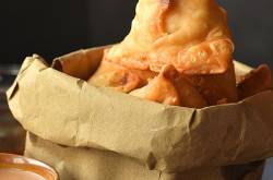 samosa recipe (how to make perfect crisp onion samosa)