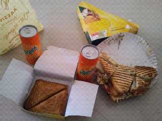 Sandwizza (Malad West)