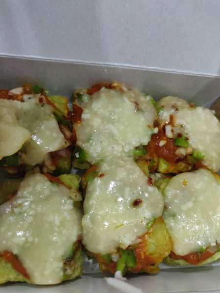 Satisfy Your Midnight-Binge Cravings With Richie Rich