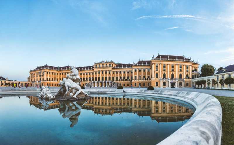 Schönbrunn Palace Of Vienna, Austria | #MacroTraveller | #MacroTraveller