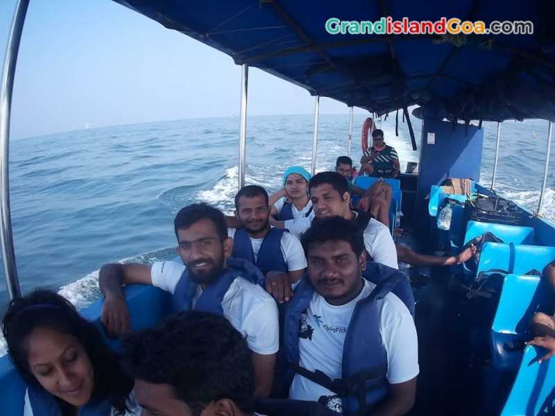 Scuba Diving At Grand Island - Tour In Goa | Grand Island Goa | Island Tours | Dolphin Trip | Monkey Beach Goa