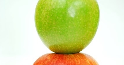 Seb, Apple Khane Ke Fayde, Benefits In Hindi