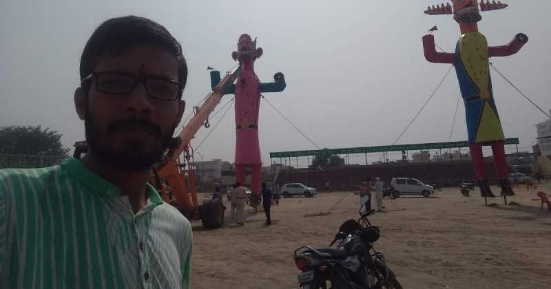 Selfi With Ravana : सेल्फी विद रावण 