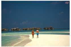 Shades of Blue: Islands in the Maldivian sea