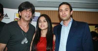 Shah Rukh Khan, Preity Zinta Claim Players For Indian Premier League