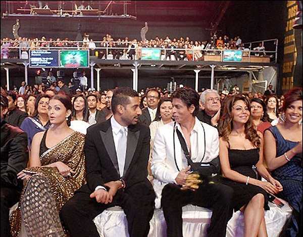 Shahrukh Khan Asked Sorry To Aishwarya Rai Bachchan
