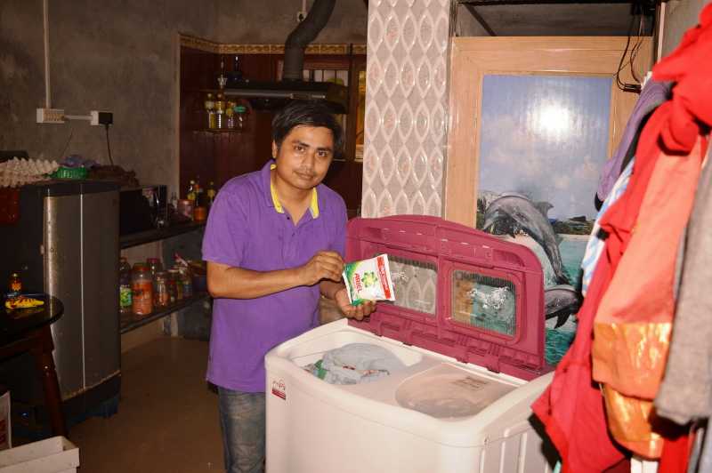 Share The Load With Ariel.