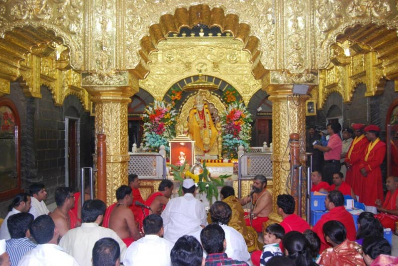 Shirdi Sai Baba Temple - Everything You Want To Know
