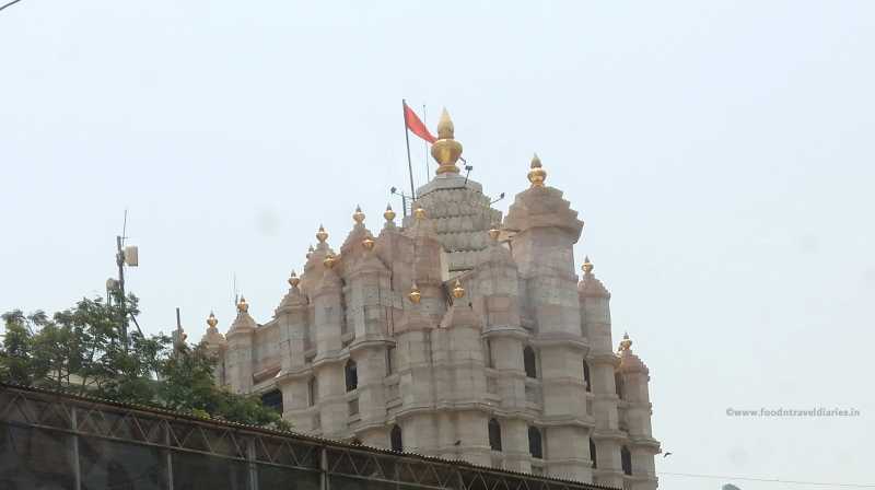 Shree Siddhivinayak Temple - Mumbai !