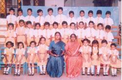 Silky, silky bal hai mere ho halla hoo