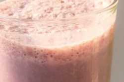 Simple & Delicious ~Strawberry,Banana & Oreo Shake !!