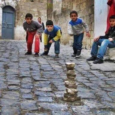 Simple Seven Tips : Avoid Mistakes That Stop Your Kid’s Creativity