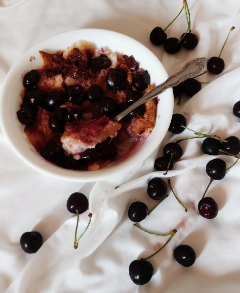 Single Serve 2 Minute Microwave Fruity Bread Puddings