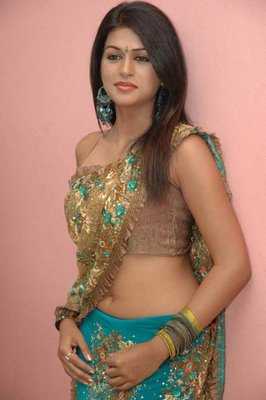 Sivaji With Sexy Girl In Bungalow