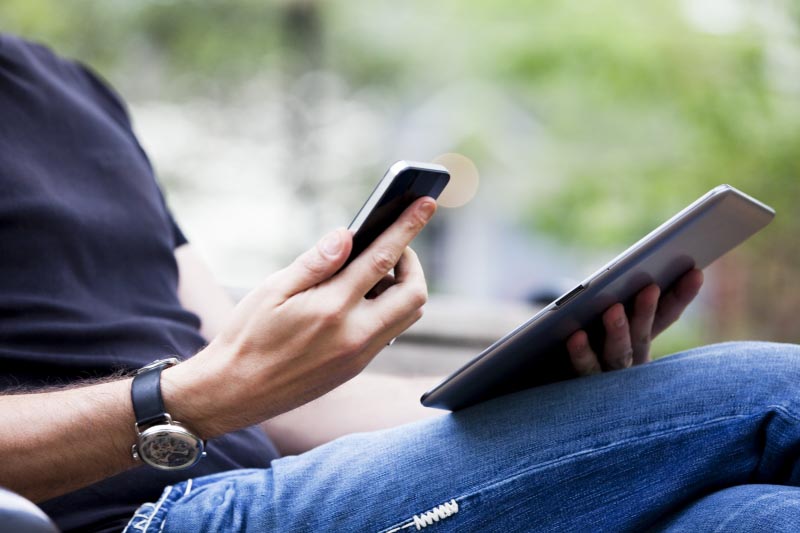 Smart Phones - The Era Of Integration And Dis-integration