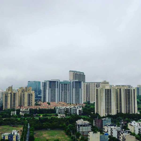 Soaring High, Working Hard & Partying Harder - Gurugram With #XploreBharat - Prernawahi.com