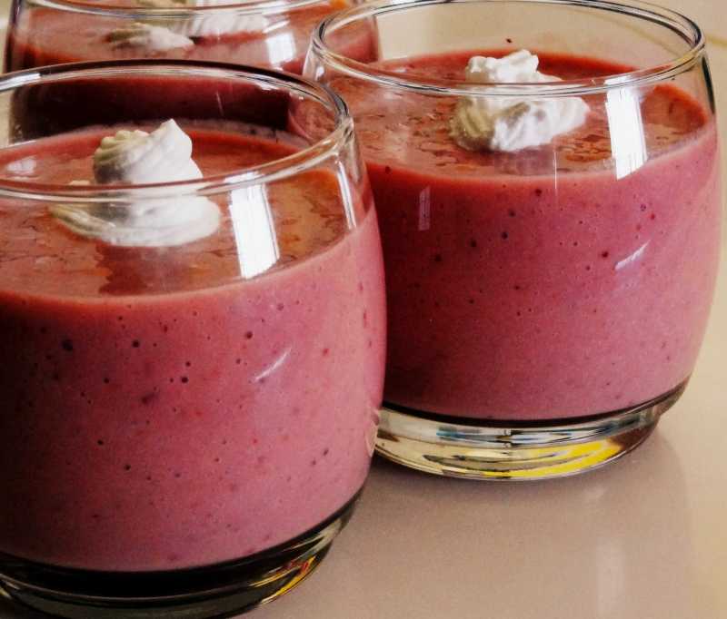 Soniaz Delights: Roasted Strawberry Smoothie