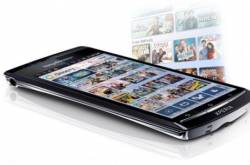 Sony Ericsson adding Qriocity movie streaming to XPERIAs in August