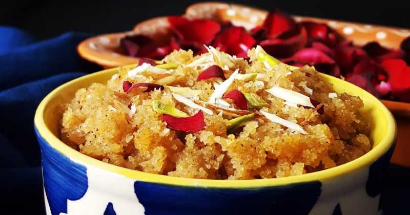 Sooji Badam Halwa | Semolina & Almond Pudding