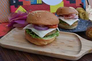 Spinach Corn Patty Burger