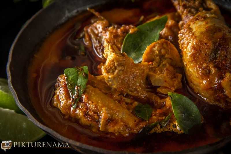 Sri Lankan Chicken Curry | Pikturenama