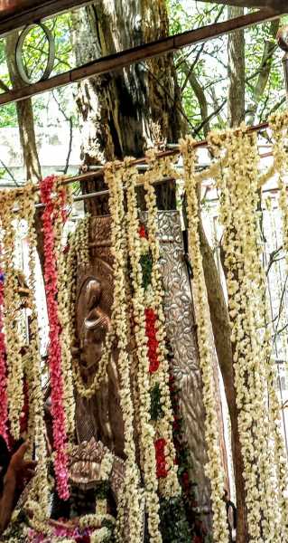 Sri Sadhasiva Brahmam 