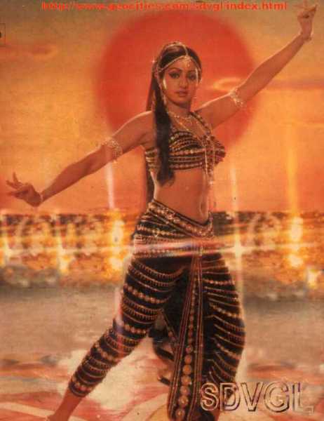 Sri Devi Glamour Pics