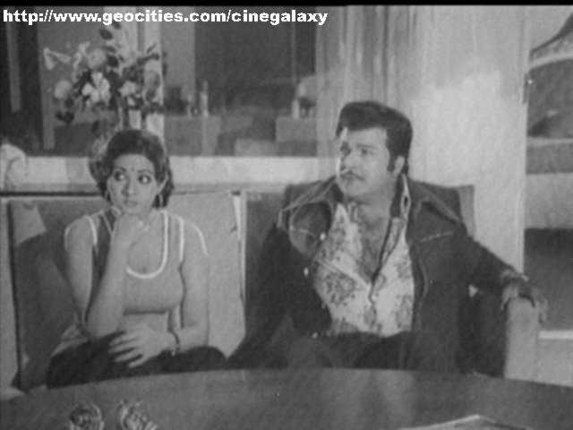 Sri Devi Glamour Pics Part2