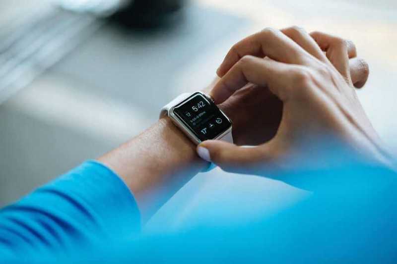 Stay Fit With Help From A Smartwatch- TechGeekers