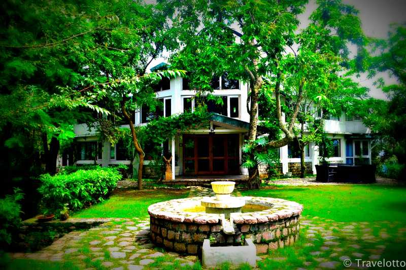 Stay Review | Unwinding In The Kuamon Hills At A British Era House @ Two Chimneys, Gethia