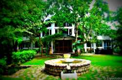 Stay Review | Unwinding in the Kuamon hills at a British Era House @ Two Chimneys, Gethia