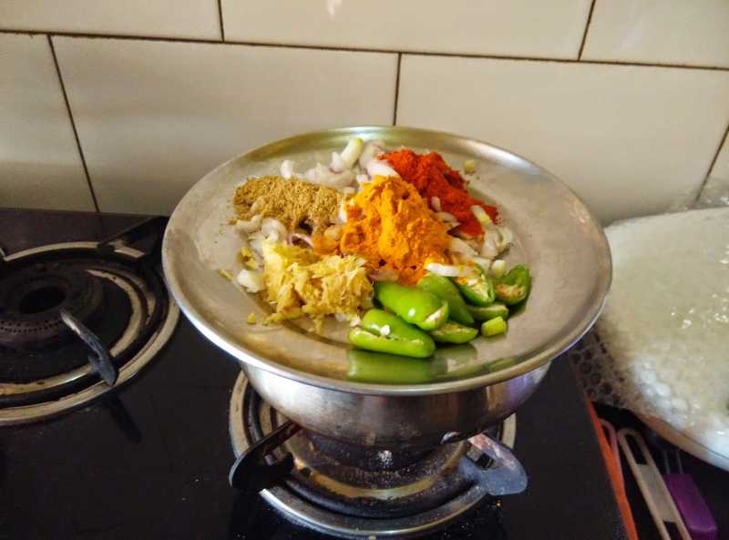 Steamed Catfish Curry / Pabda Maacher Bhapa Jhol