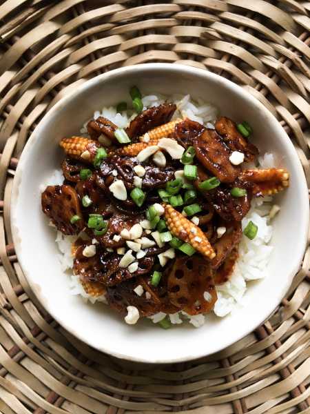 Sticky Lotus Stem And Baby Corn With Peanuts - Purple Cinnamon