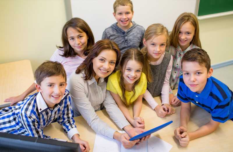 Story Of Language And Languages In Life - Makeup & Breakup