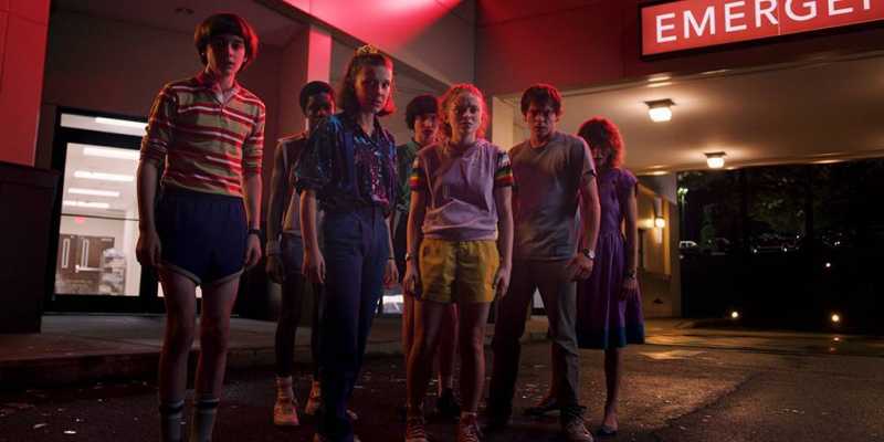 Stranger Things Season 3 : Review, Release Date, Cast, Story & Much More