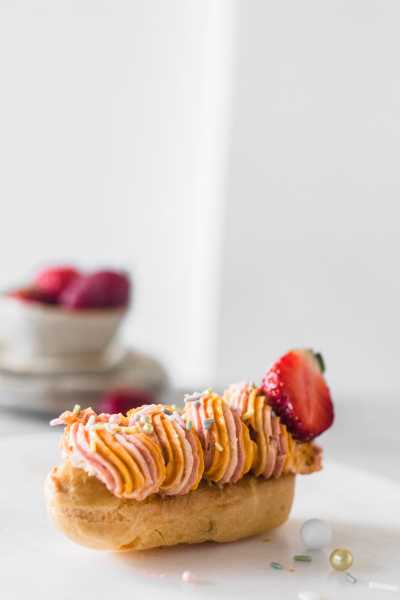 Strawberry Papaya Smoothie Eclairs - The Cupcake Confession