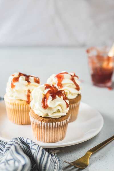 Strawberry Yogurt Cupcakes - The Cupcake Confession