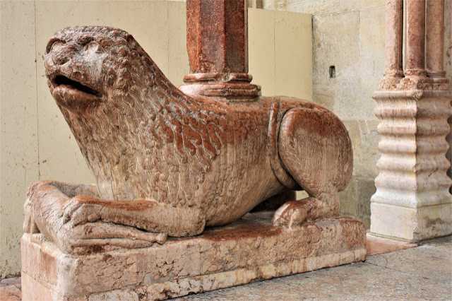 Street Photography Modena Italy, Pictures From My Visit - I Share