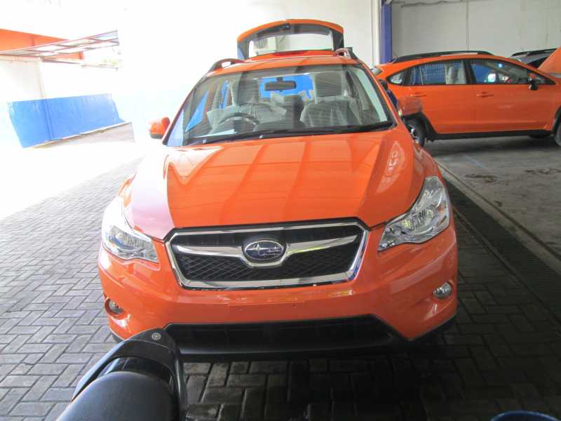 Subaru Bali: Subaru XV Orange Kinclong Banget Warnanya