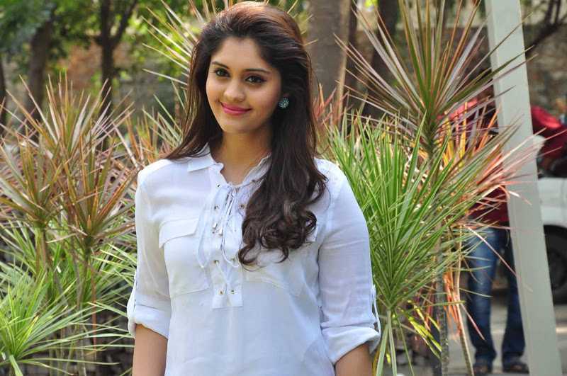 Surbhi Puranik Glamourous PhotoShoot In White Tops