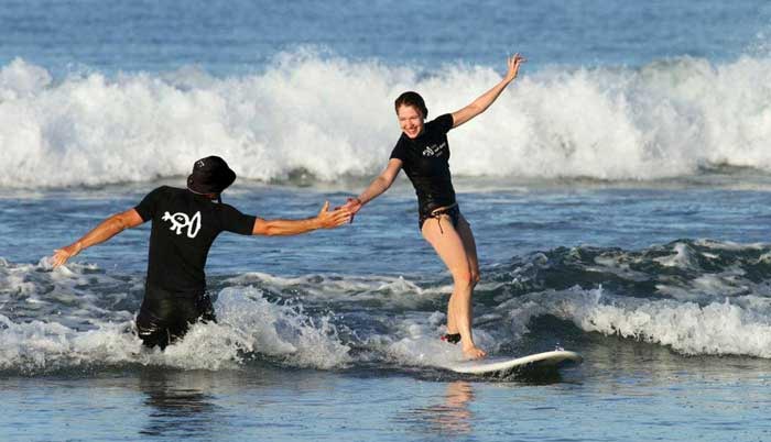 Surf Lessons In Costa Rica - Top Tips • VRAC