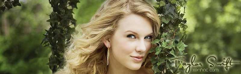 TAYLOR WINS 3 BILLBOARD AWARDS