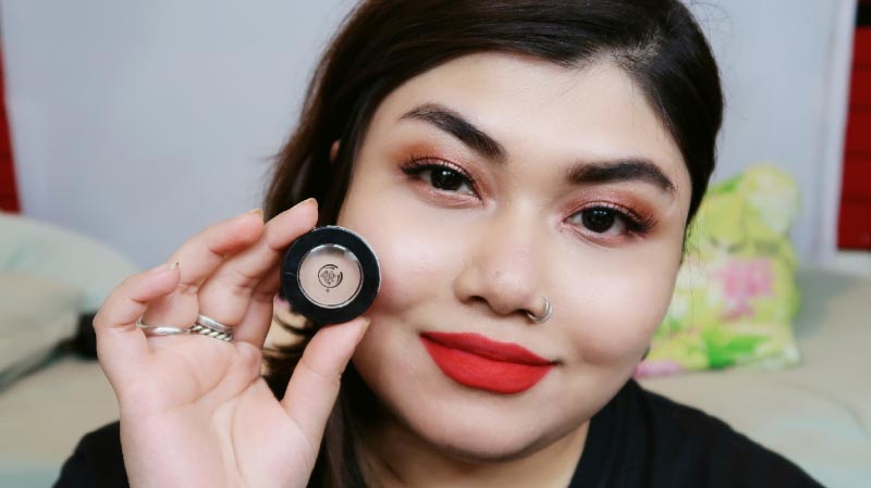 THE BODY SHOP MATTE CLAY CONCEALER REVIEW | B H A R T I P U R I |