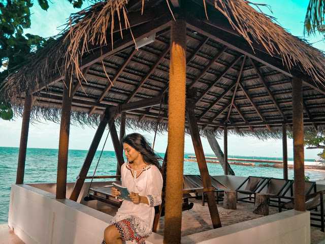 THE FUTURE IS YOURS; IF YOU INVEST IN IT #LIFEGOALS